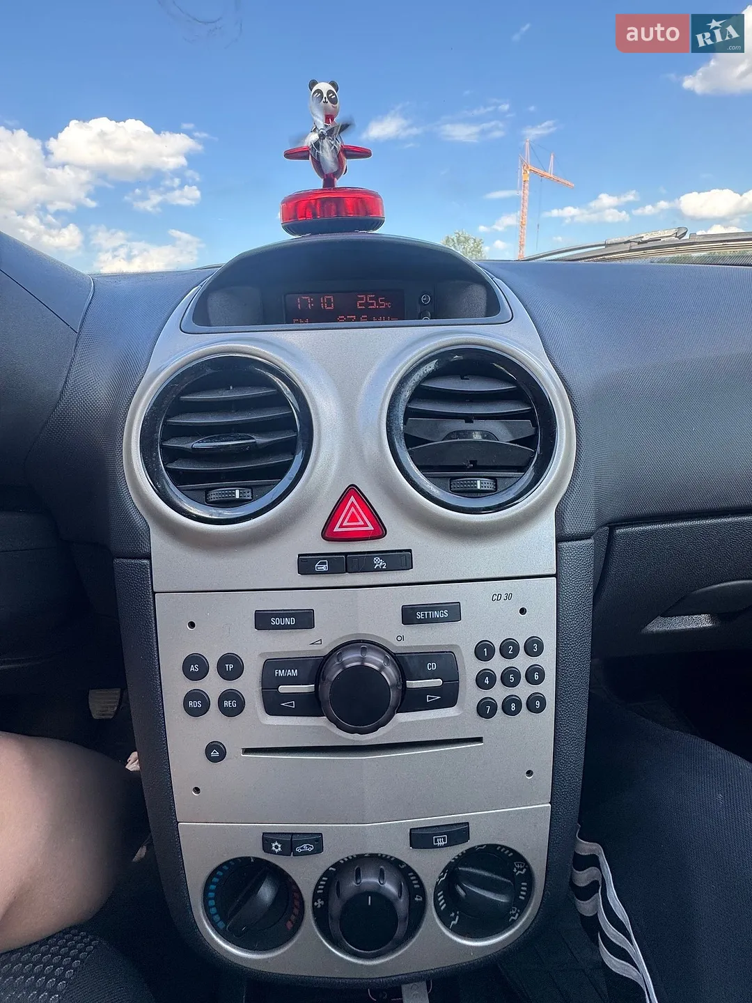 2010 Opel Corsa - мініатюра 28
