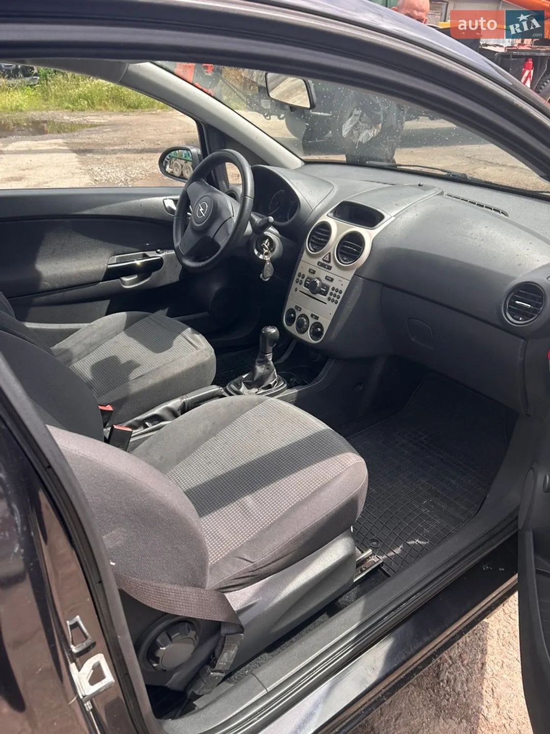 2010 Opel Corsa - мініатюра 7