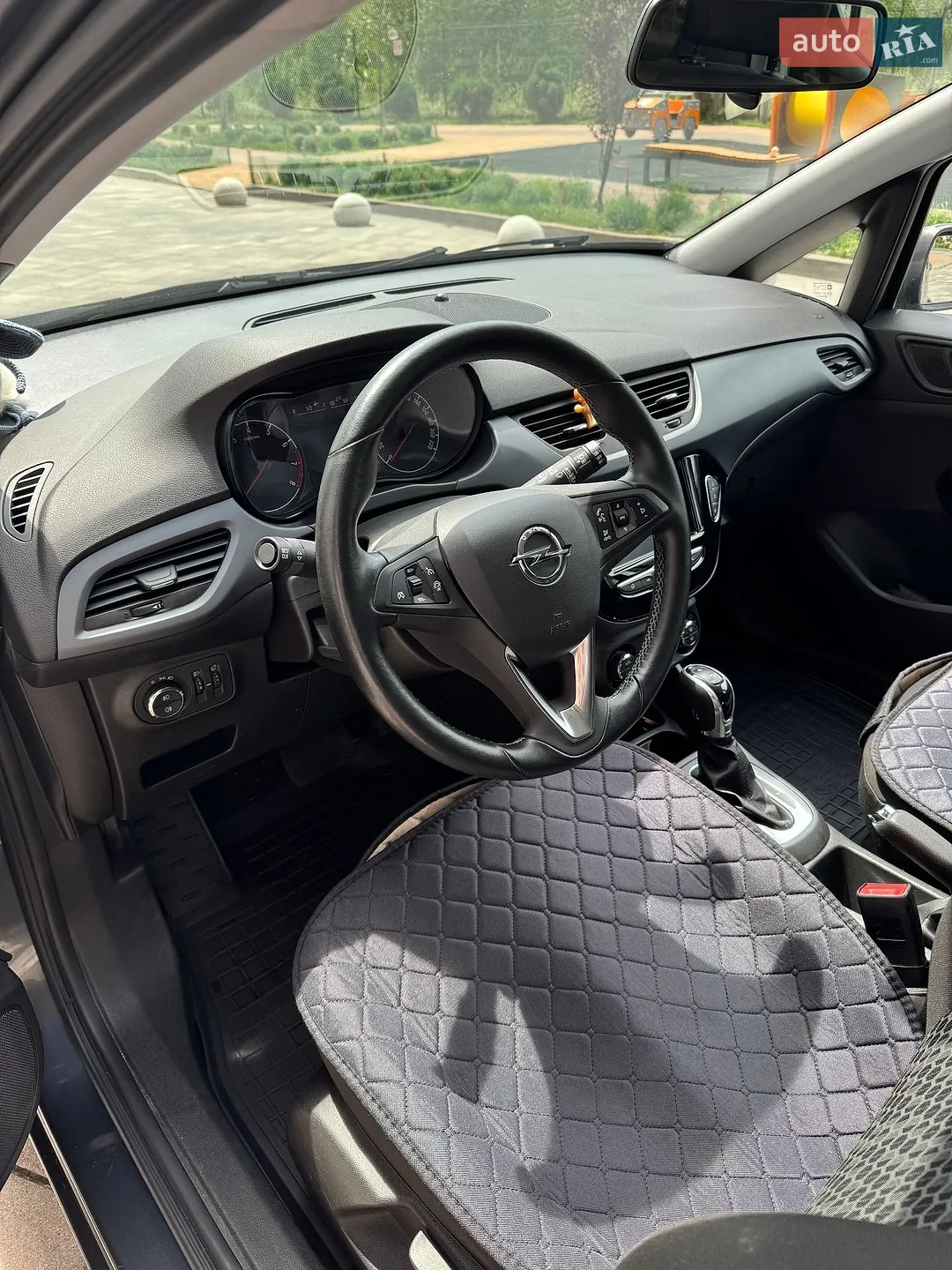 2017 Opel Corsa - мініатюра 3