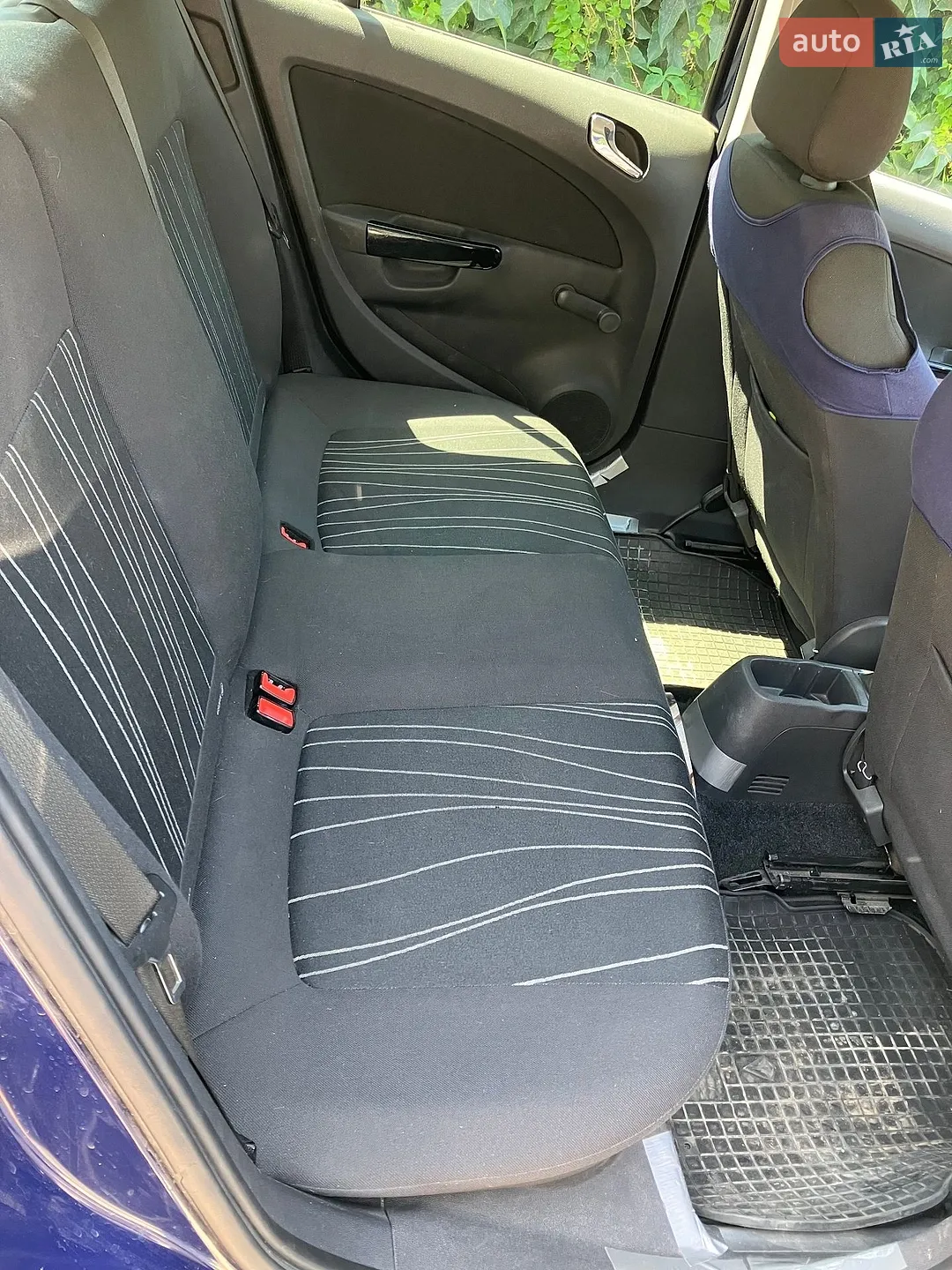 2010 Opel Corsa - мініатюра 5