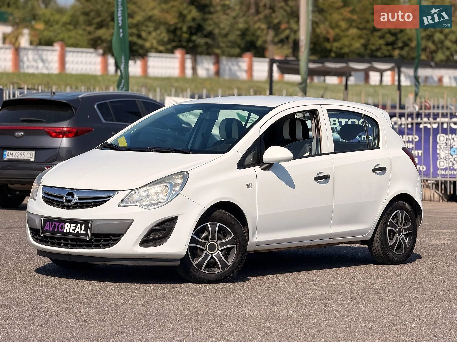 2013 Opel Corsa - мініатюра 2