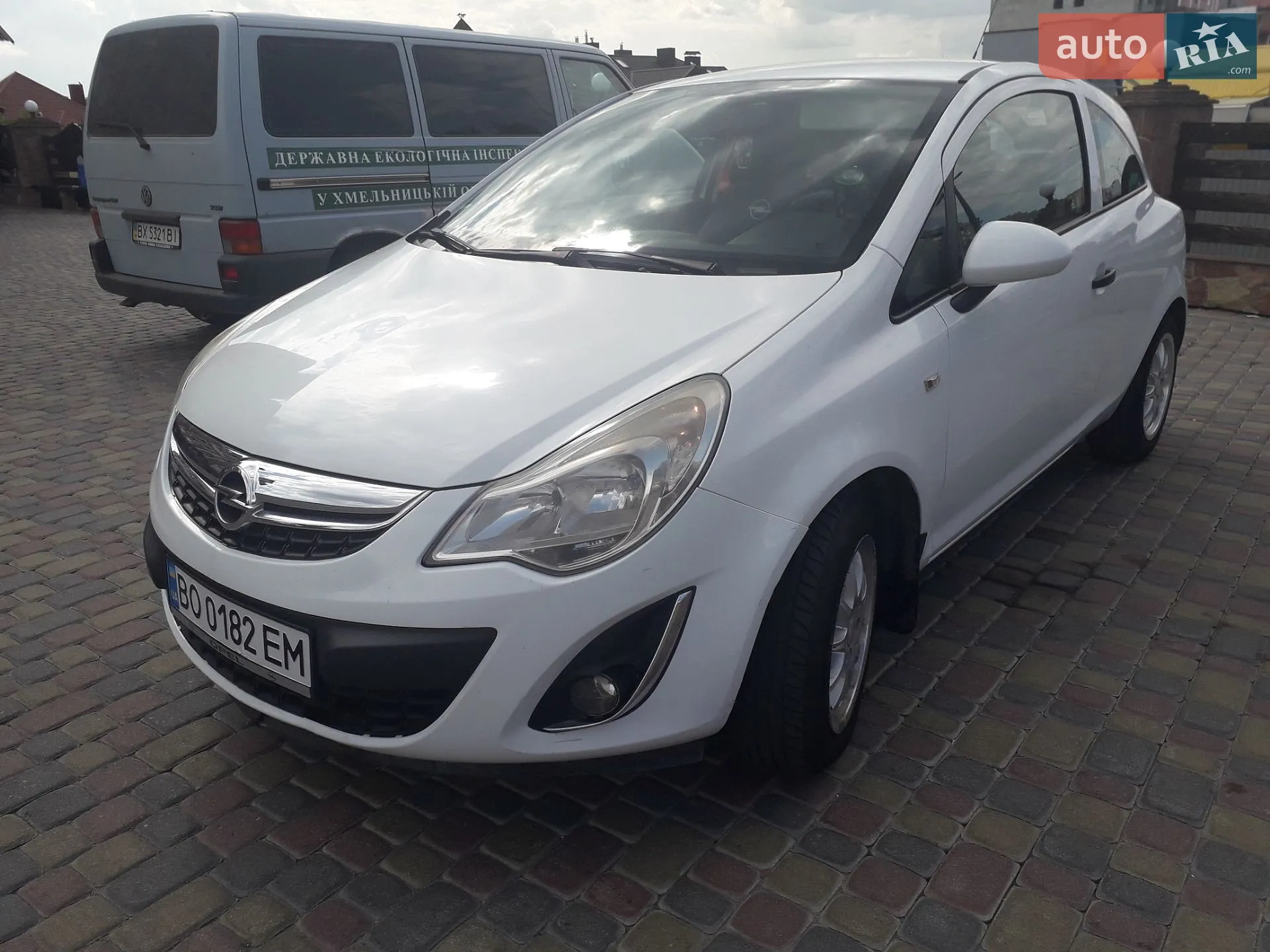2011 Opel Corsa - мініатюра 2