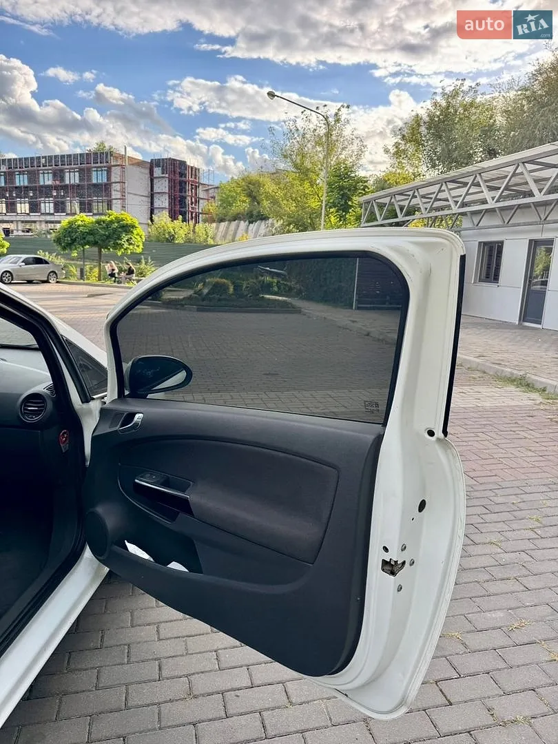 2011 Opel Corsa - мініатюра 12