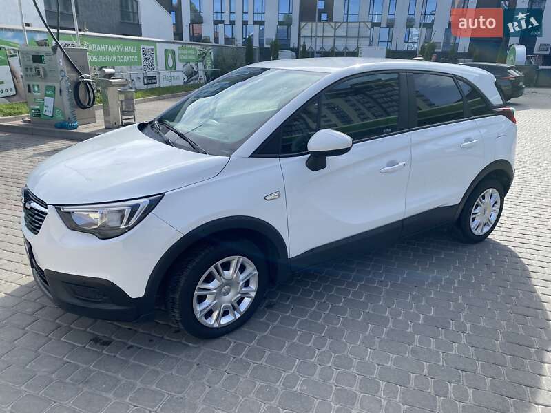 Opel Crossland X 2017