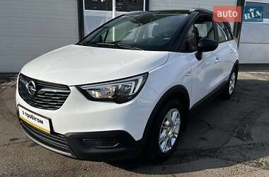 Позашляховик / Кросовер Opel Crossland X 2020 в 