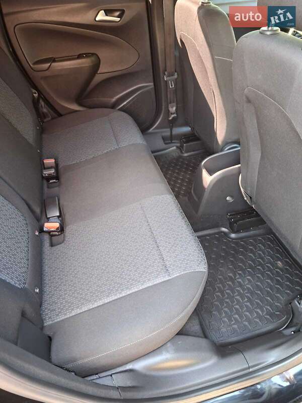 Позашляховик / Кросовер Opel Crossland X 2020 в Благовіщенську