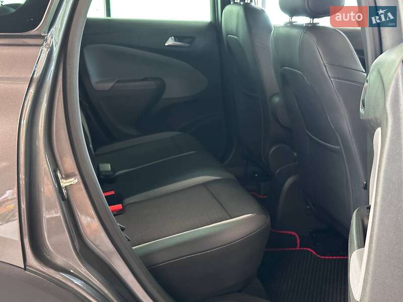 Внедорожник / Кроссовер Opel Crossland X 2019 в Львове