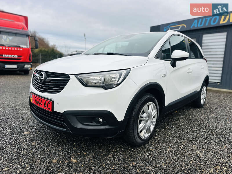 Позашляховик / Кросовер Opel Crossland X 2020 в Іршаві