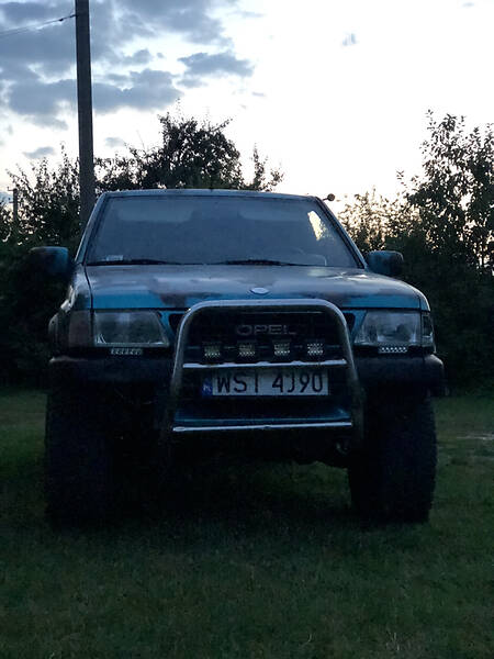 Opel Frontera