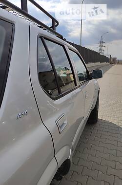 Внедорожник / Кроссовер Opel Frontera 2003 в Луцке