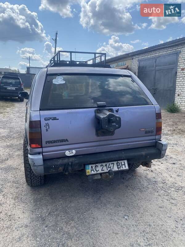 Позашляховик / Кросовер Opel Frontera 1994 в Луцьку
