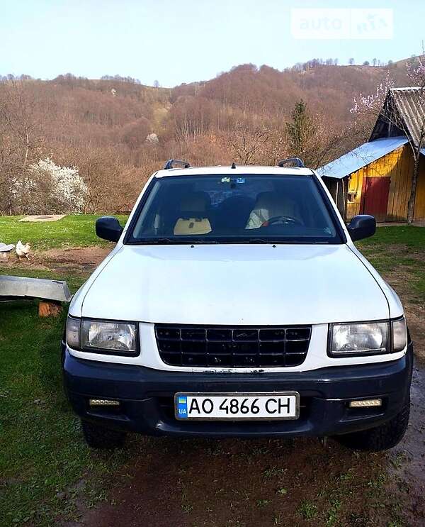 Внедорожник / Кроссовер Opel Frontera 1999 в Тячеве