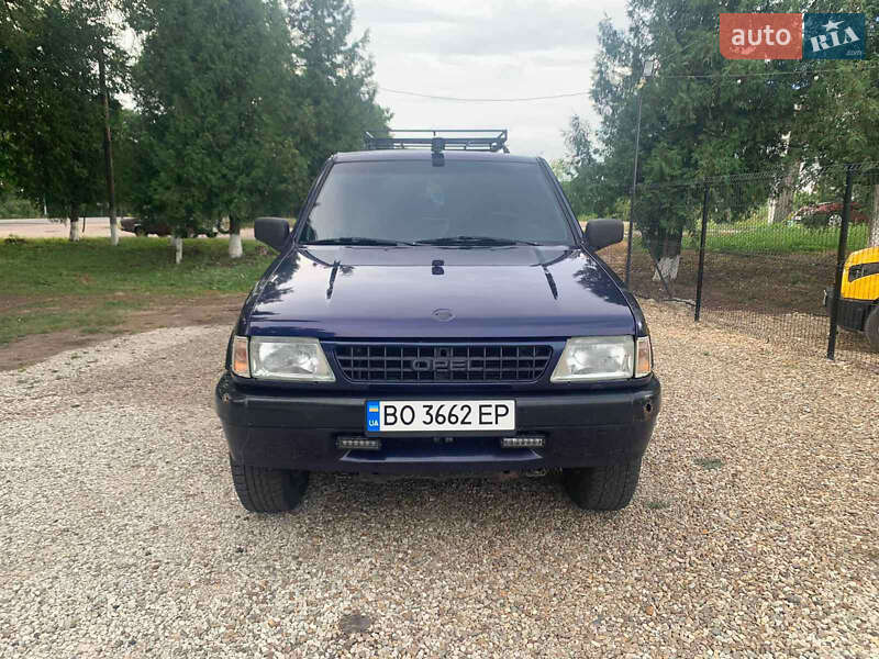 Позашляховик / Кросовер Opel Frontera 1995 в Чернівцях