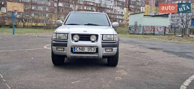 Позашляховик / Кросовер Opel Frontera 2001 в Києві