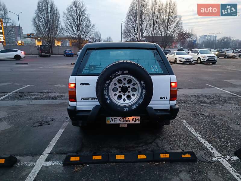 Внедорожник / Кроссовер Opel Frontera 1992 в Днепре фото 4 Внедорожник / Кроссовер Opel Frontera 1992 в Днепре