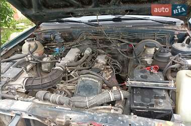 Внедорожник / Кроссовер Opel Frontera 1993 в 