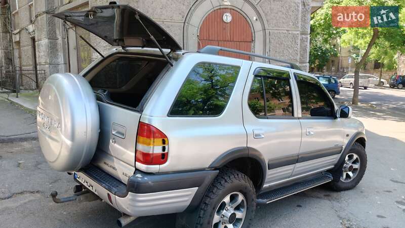 Позашляховик / Кросовер Opel Frontera 2001 в Одесі
