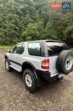 Внедорожник / Кроссовер Opel Frontera 2000 в 