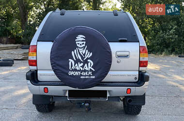 Внедорожник / Кроссовер Opel Frontera 2001 в 