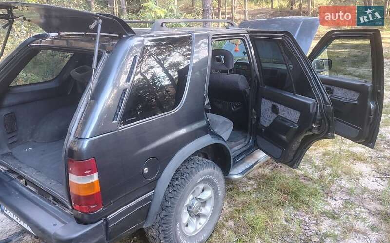 Позашляховик / Кросовер Opel Frontera 1992 в Рівному