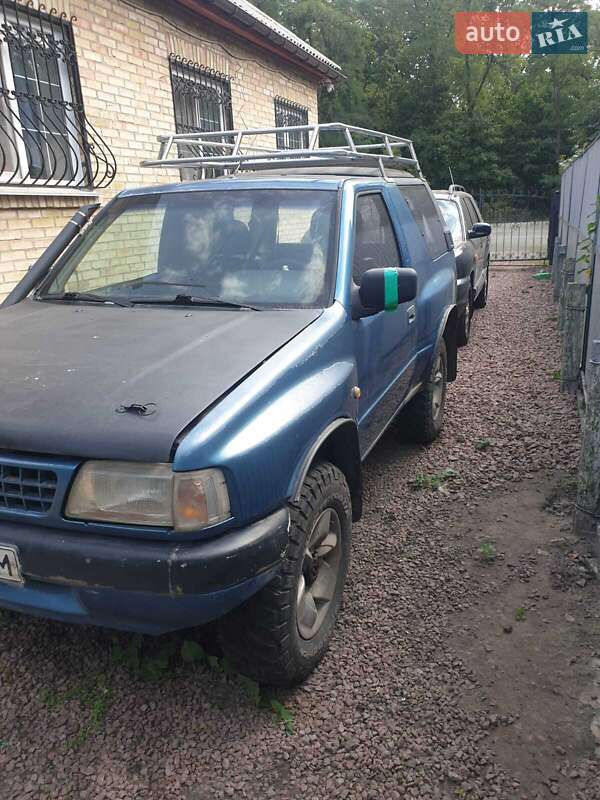 Внедорожник / Кроссовер Opel Frontera 1993 в 