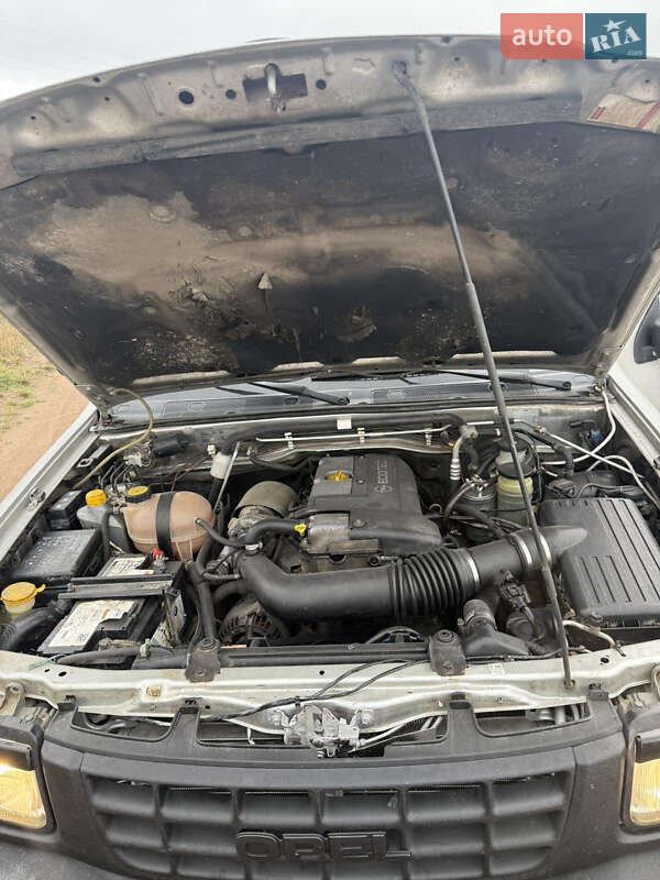 Внедорожник / Кроссовер Opel Frontera 2001 в Коростене фото 6 Внедорожник / Кроссовер Opel Frontera 2001 в Коростене