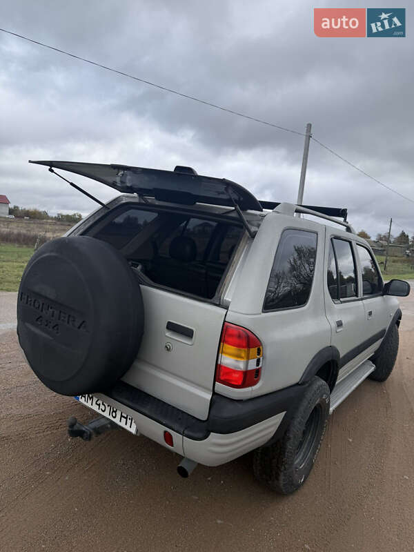 Внедорожник / Кроссовер Opel Frontera 2001 в Коростене фото 9 Внедорожник / Кроссовер Opel Frontera 2001 в Коростене