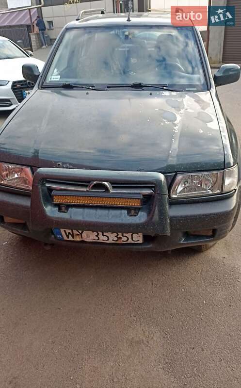 Opel Frontera 2003