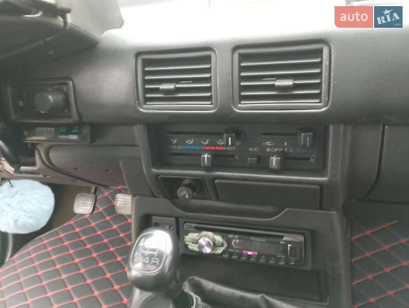 Внедорожник / Кроссовер Opel Frontera 1996 в Киеве