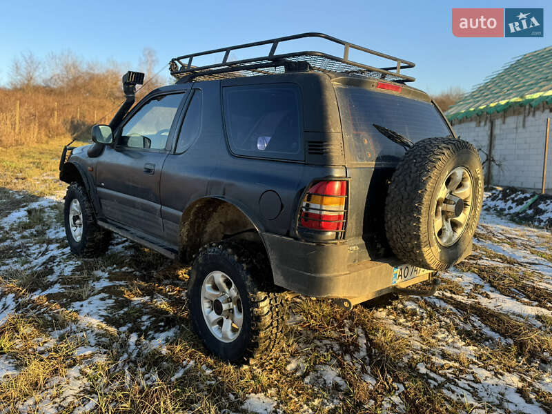 Позашляховик / Кросовер Opel Frontera 1999 в Ужгороді