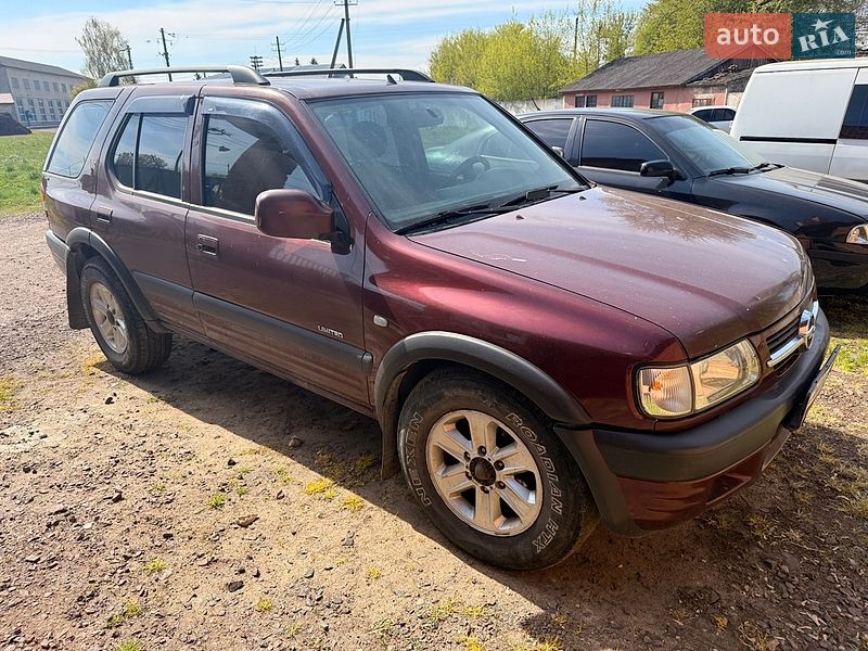Opel Frontera 2003