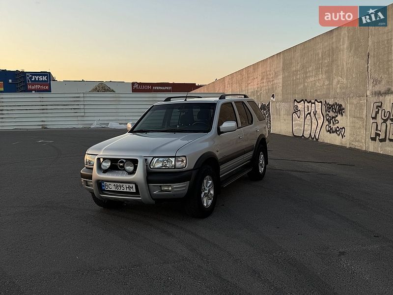 Позашляховик / Кросовер Opel Frontera 2003 в Львові