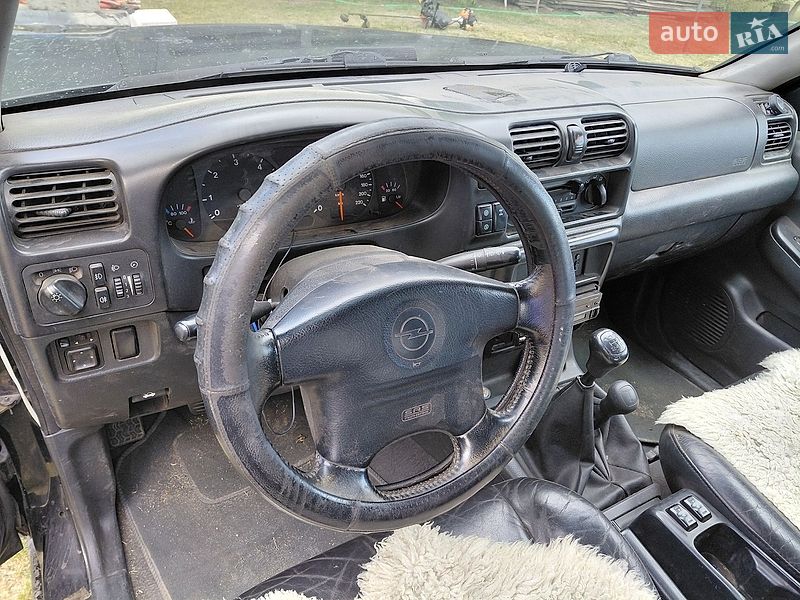 Внедорожник / Кроссовер Opel Frontera 2000 в Радехове