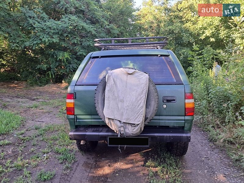 Позашляховик / Кросовер Opel Frontera 1998 в Сумах