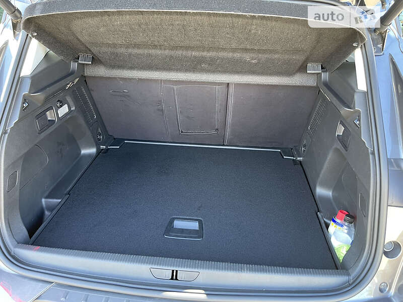 Внедорожник / Кроссовер Opel Grandland X 2019 в Вишневом