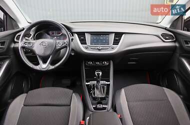 Позашляховик / Кросовер Opel Grandland X 2019 в 
