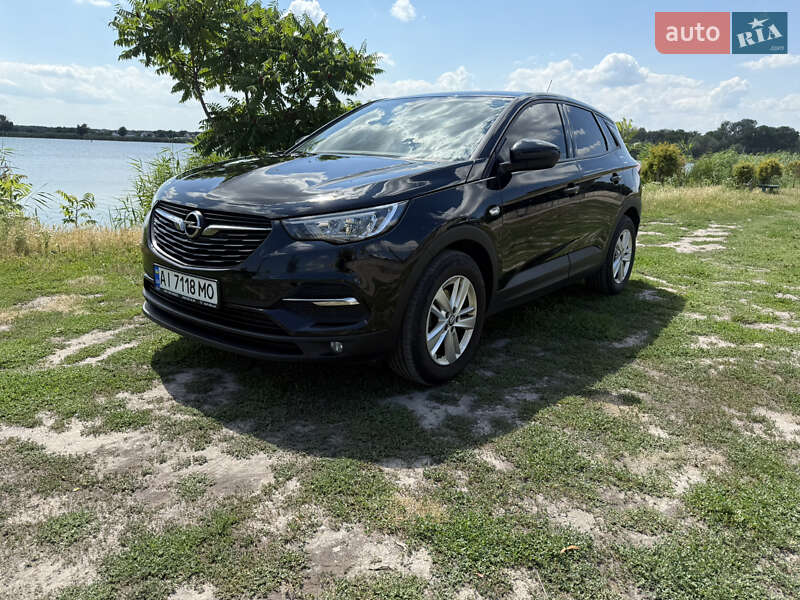 Внедорожник / Кроссовер Opel Grandland X 2020 в Березане