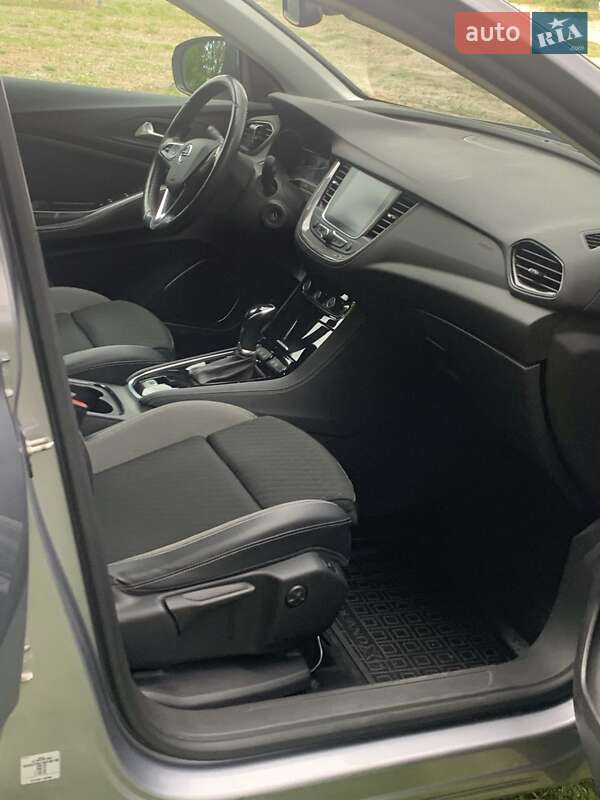 Позашляховик / Кросовер Opel Grandland X 2019 в Києві фото 14 Позашляховик / Кросовер Opel Grandland X 2019 в Києві