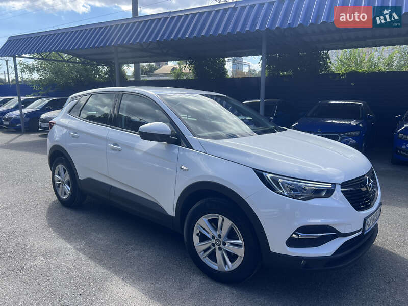 Позашляховик / Кросовер Opel Grandland X 2020 в Києві фото 8 Позашляховик / Кросовер Opel Grandland X 2020 в Києві