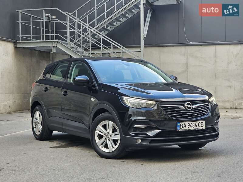 Внедорожник / Кроссовер Opel Grandland X 2019 в Киеве