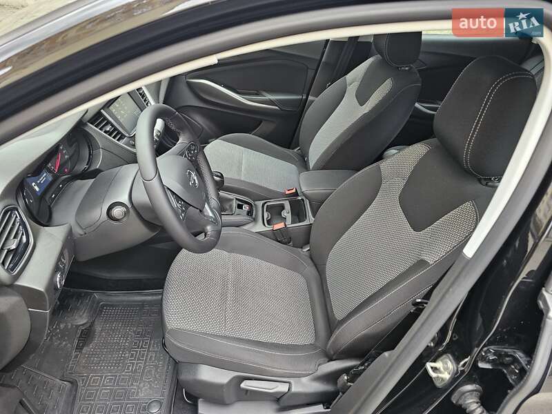 Внедорожник / Кроссовер Opel Grandland X 2019 в Киеве