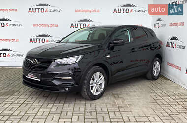 Позашляховик / Кросовер Opel Grandland X 2018 в 