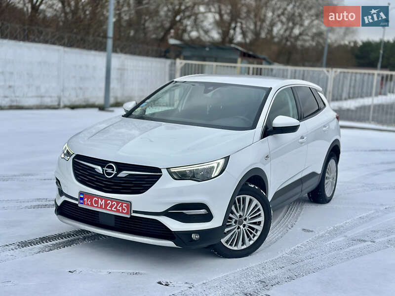 Позашляховик / Кросовер Opel Grandland X 2018 в Києві фото 3 Позашляховик / Кросовер Opel Grandland X 2018 в Києві