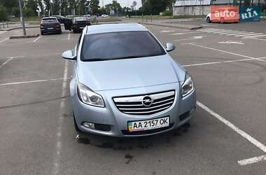 Універсал Opel Insignia Country Tourer 2013 в Києві