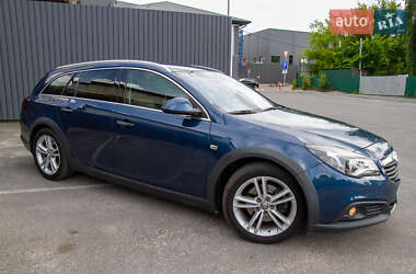 Универсал Opel Insignia Country Tourer 2016 в 
