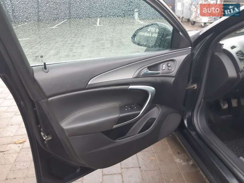 Универсал Opel Insignia Country Tourer 2015 в Львове