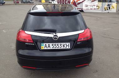 Универсал Opel Insignia 2010 в Киеве