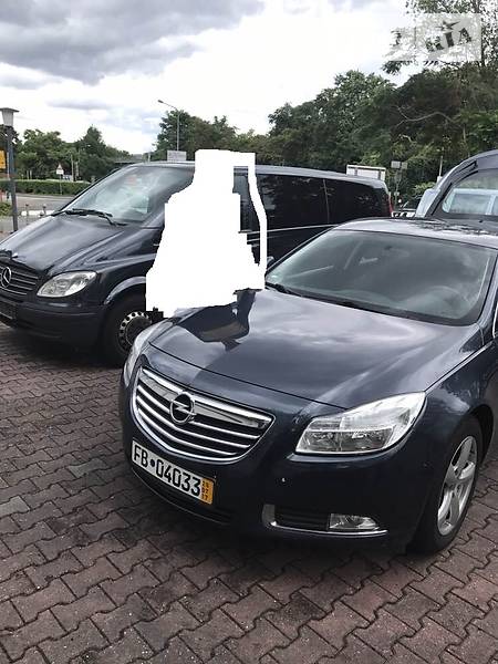 Лифтбек Opel Insignia 2011 в Киеве фото 2 Лифтбек Opel Insignia 2011 в Киеве