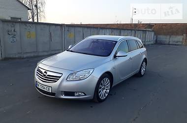 Opel Insignia 2011