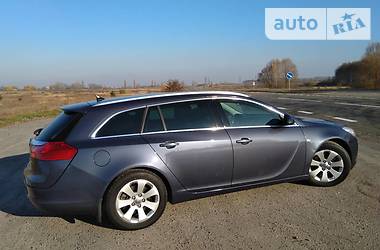 Opel Insignia 2011